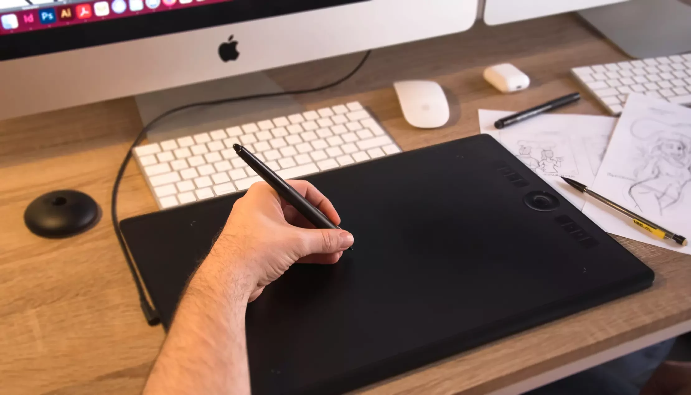 De Wacom Intuos Pro Pentablet waarop de illustratie digitaal gemaakt word