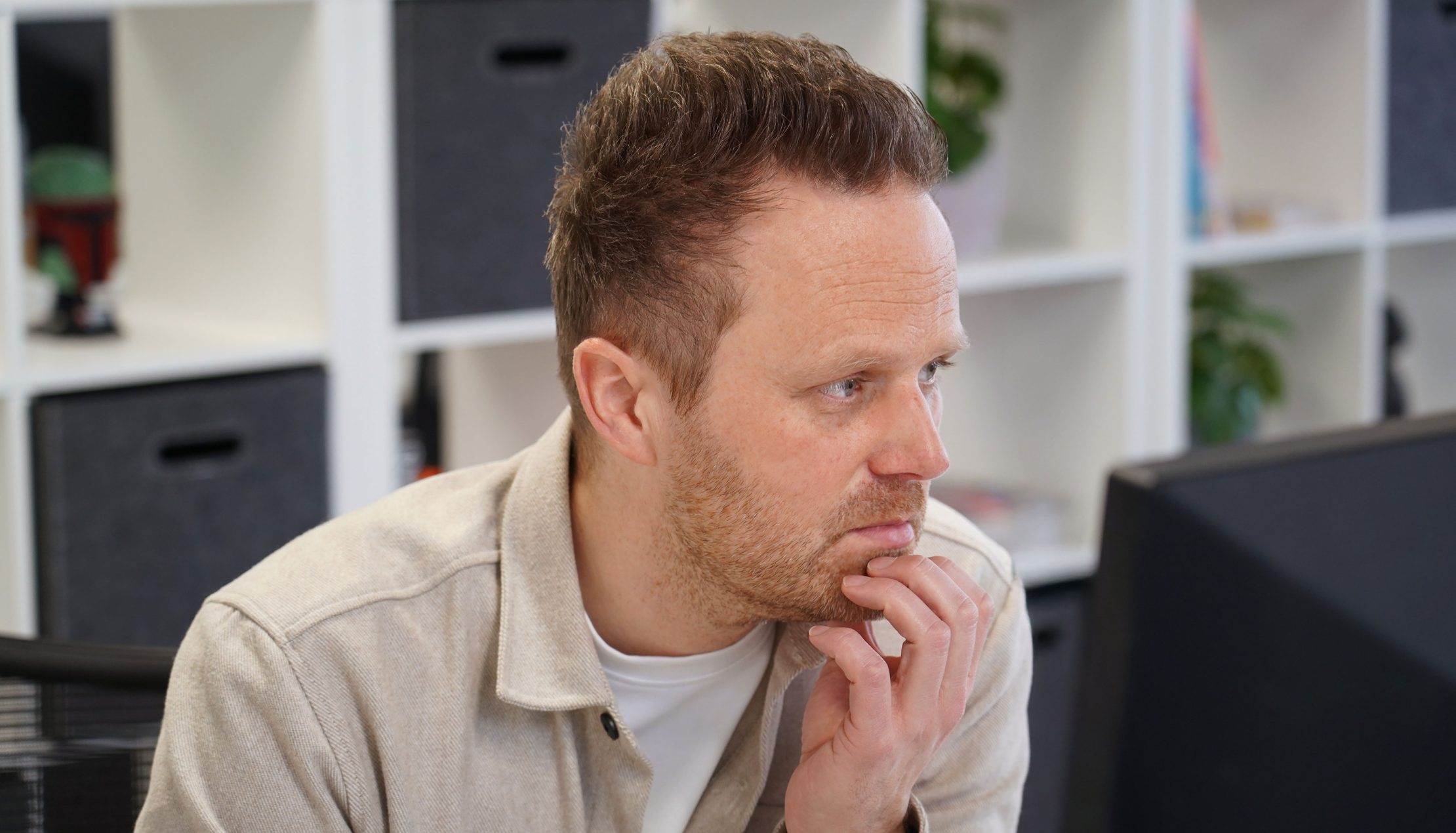 Lemone collega op kantoor